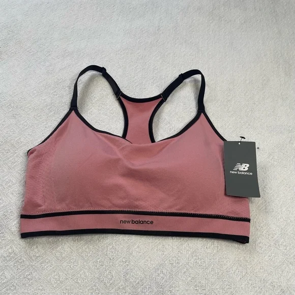 New Balance Women's Mauve Sports Bra
Sz XL ~ NWT ~ Workout - Picture 1 of 8